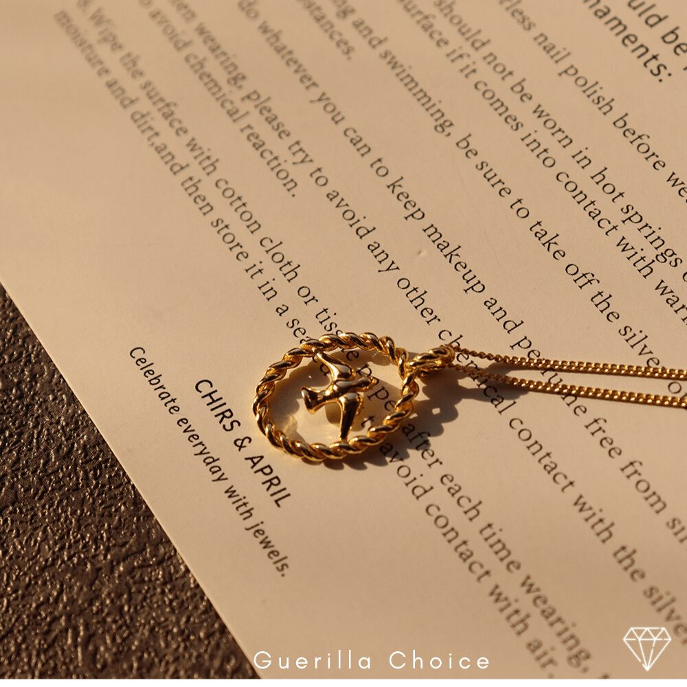 MADELYN GOLD NECKLACE | Silver Fox Sales