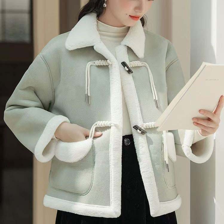 Women's Short Loose Lambswool Coat | Silver Fox Sales