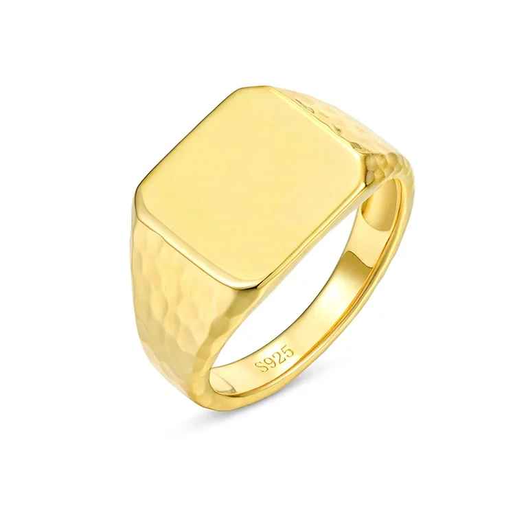 Le Sceau d’Or Gold Signet Ring | Silver Fox Sales
