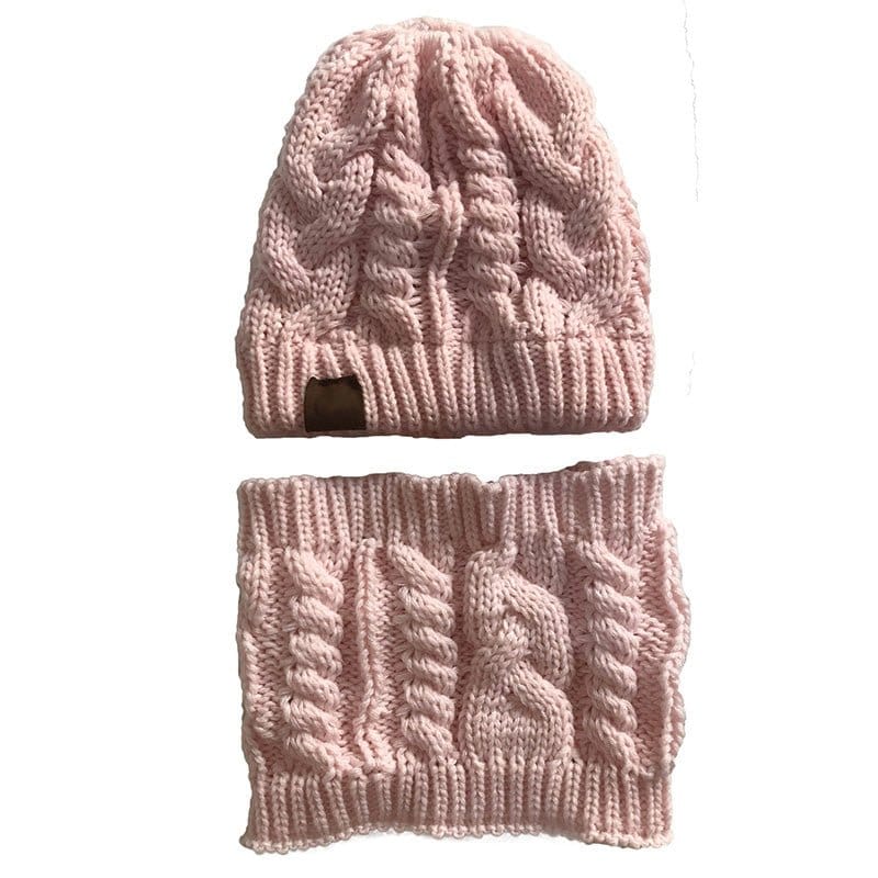 Women's Knit Ponytail Hat & Scarf Set | Silver Fox Sales