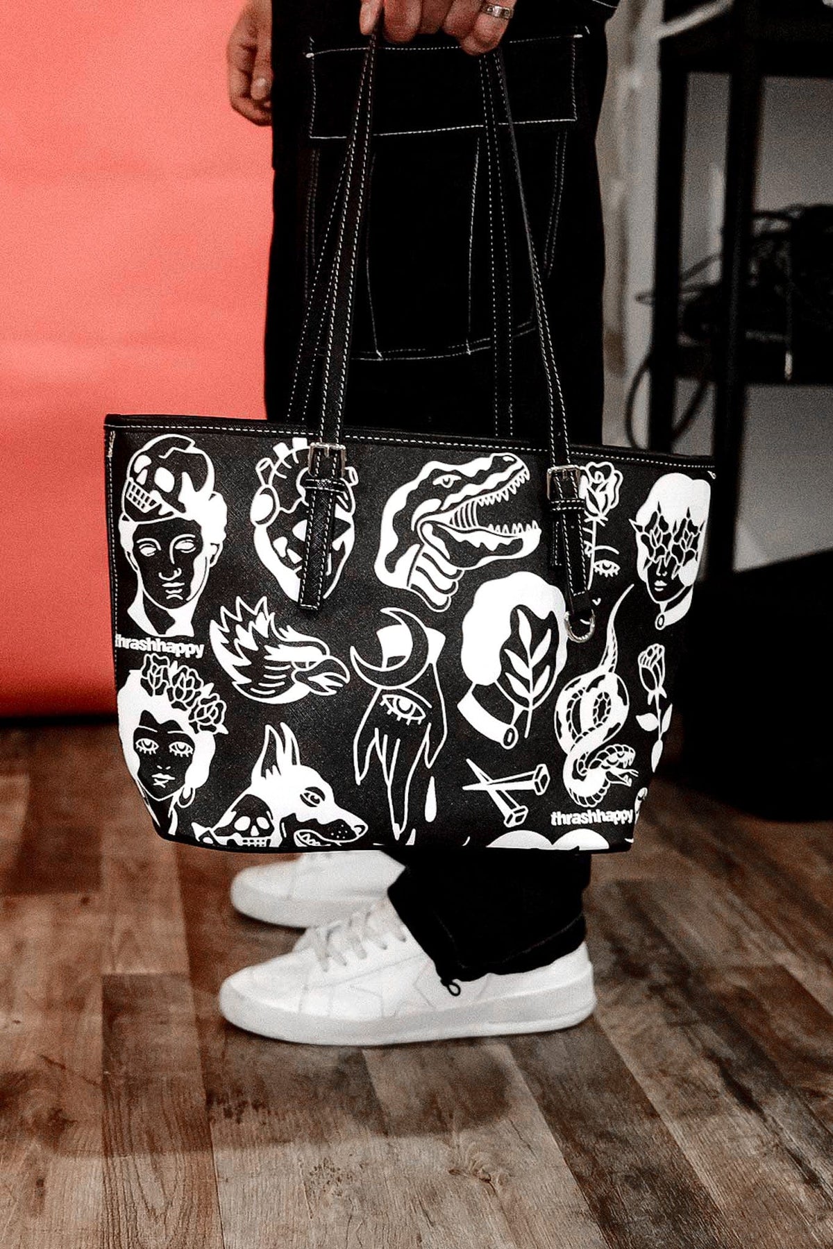 Old Skool Purse | Silver Fox Sales