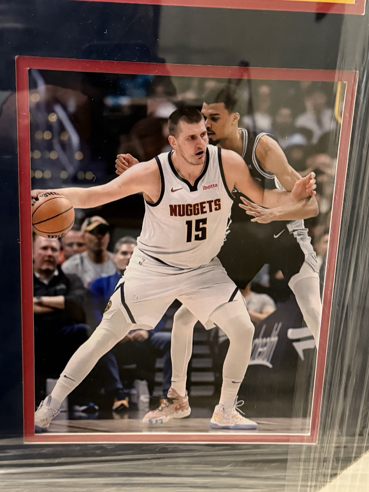 Nikola Jokic signed jersey detail