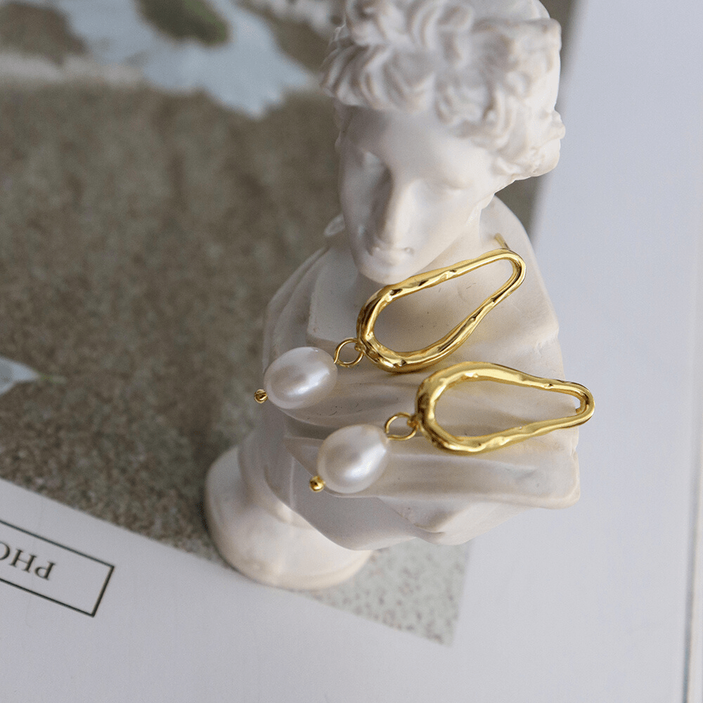 AVELINE PEARL EARRINGS | Silver Fox Sales