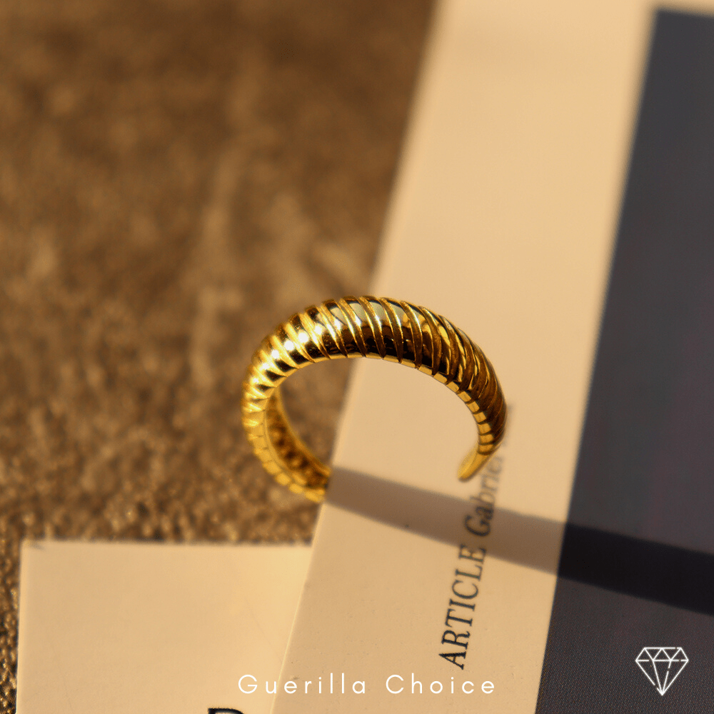 LA ELYSE GOLD RING | Silver Fox Sales