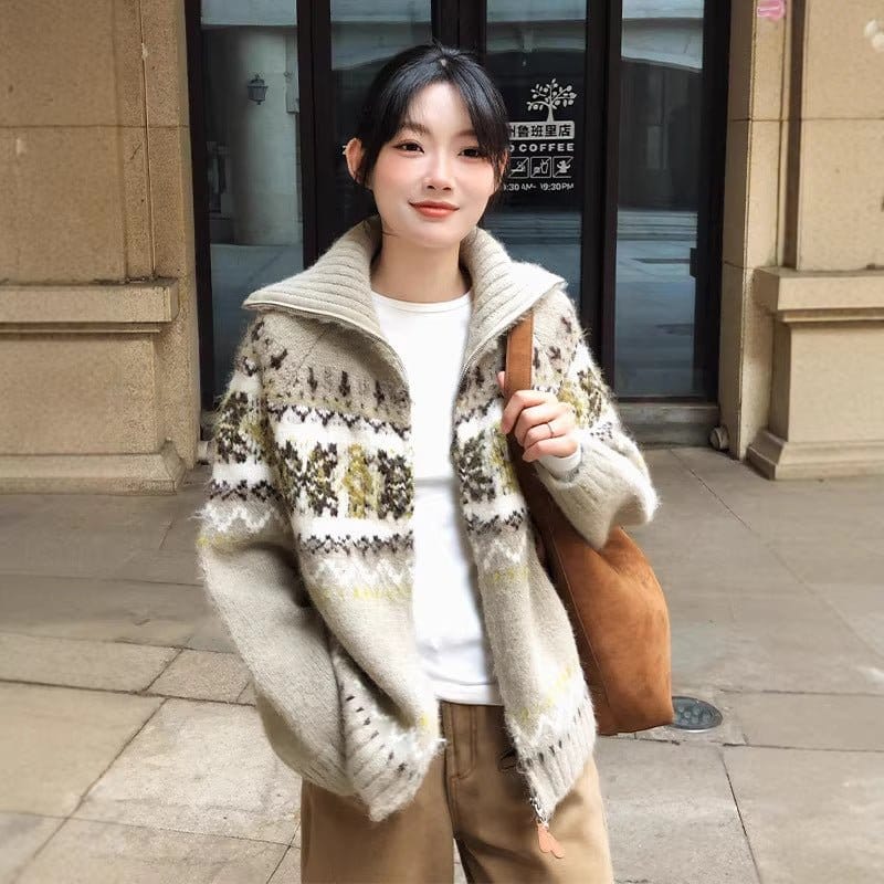 Women's Retro Oversized Knitted Cardigan | Silver Fox Sales
