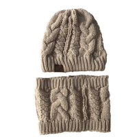 Women's Knit Ponytail Hat & Scarf Set | Silver Fox Sales