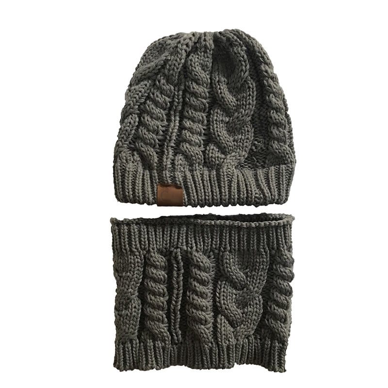 Women's Knit Ponytail Hat & Scarf Set | Silver Fox Sales