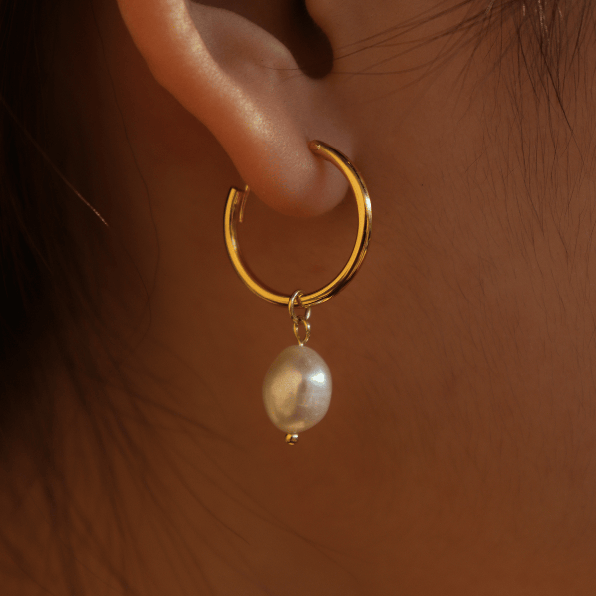 NICOLETTE PEARL EARRINGS | Silver Fox Sales