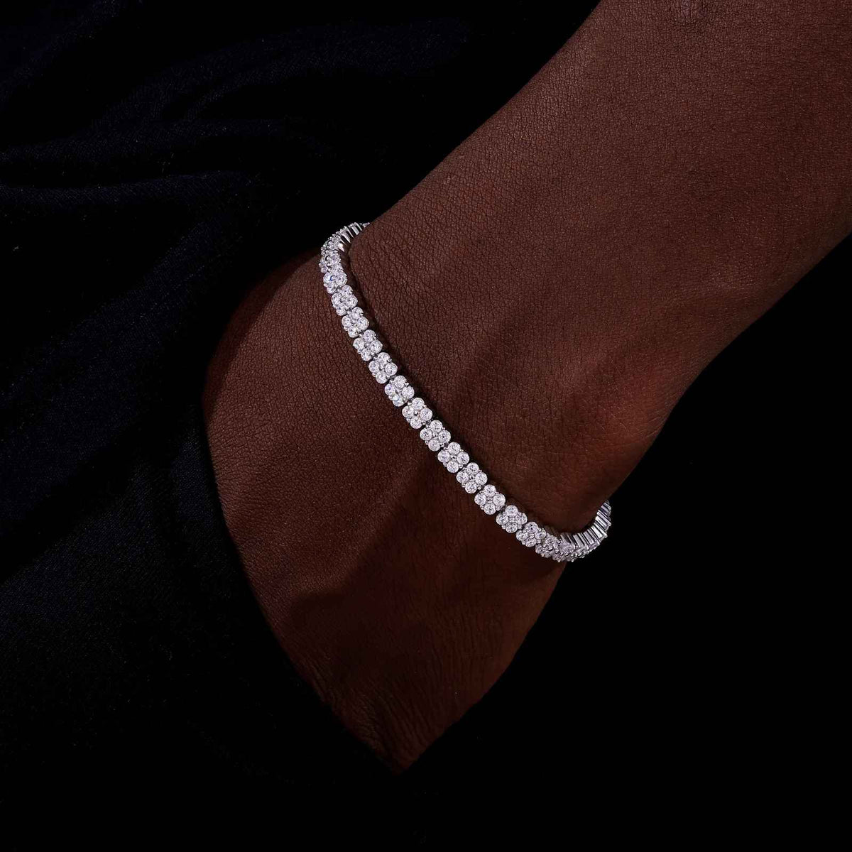 Élégance Lumière 4mm Moissanite Tennis Bracelet in Sterling Silver | Silver Fox Sales