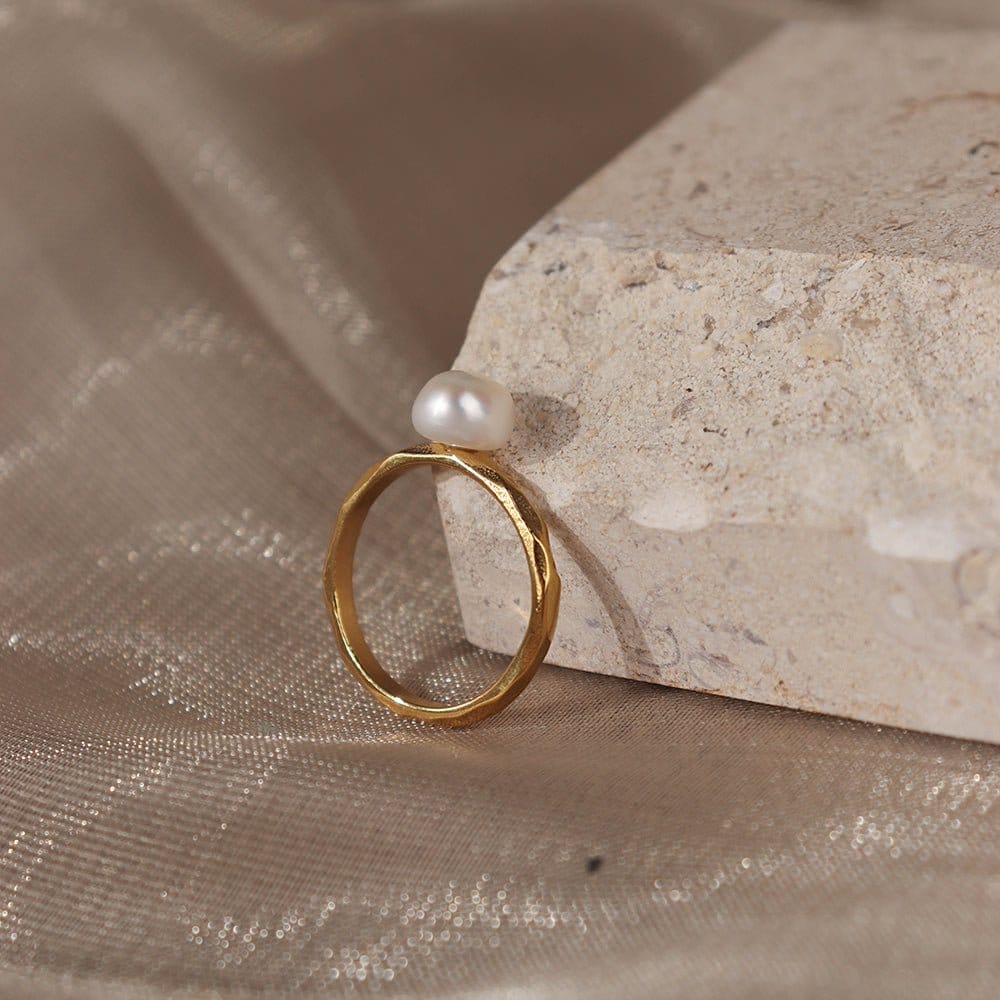 ISABELLE DANEL GOLD RING | Silver Fox Sales