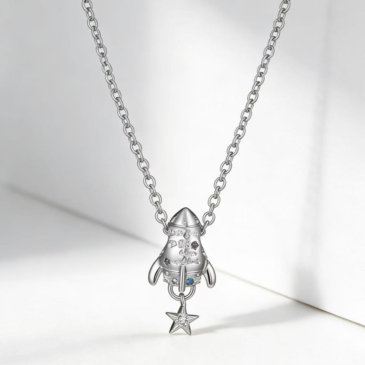 Women's Heart Zircon Pendant Necklace - Gold-Plated Collarbone Chain | Silver Fox Sales