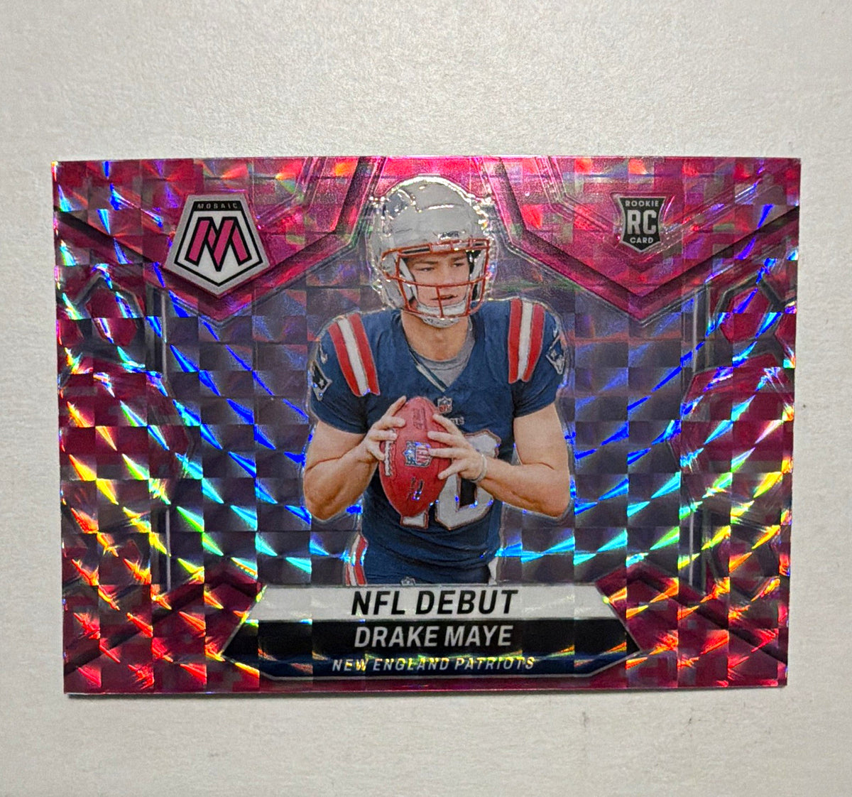 Drake Maye 2024 Mosaic NFL Debut 273 Camo Pink Prizm